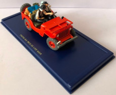 Voiture Tintin – Jeep rouge des Dupondt